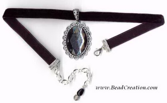 black fishnet necklace